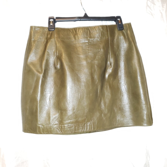 Zara XL sheep leather olive green mini skirt nwt - Picture 3 of 7